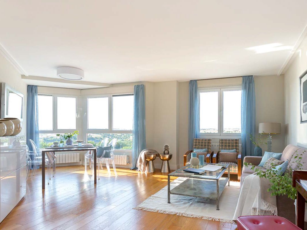 salon-2-maria-del-valle-interior-staging