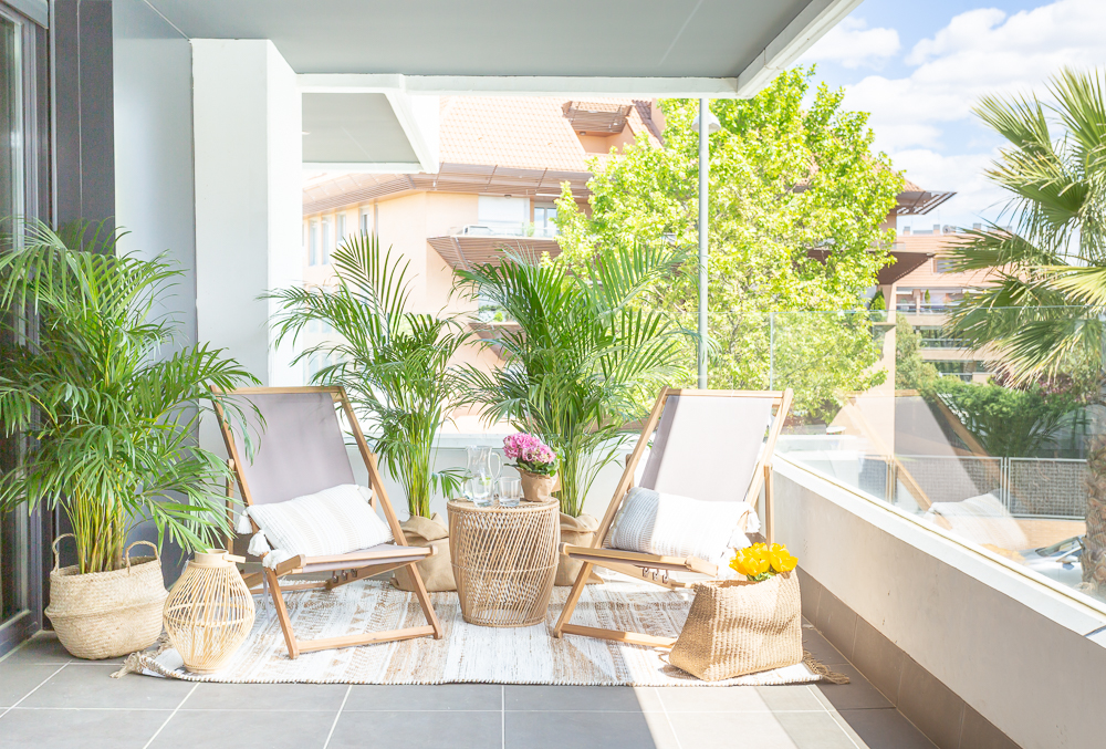 maria-del-valle-interiorismo-de-lujo-madrid-terraza-boadilla-del-monte-madrid-jardin (1) Cocina_verde_menta_madera_isla_grande_desayunador_Maria_del_Valle_estudio_Los_Molinos