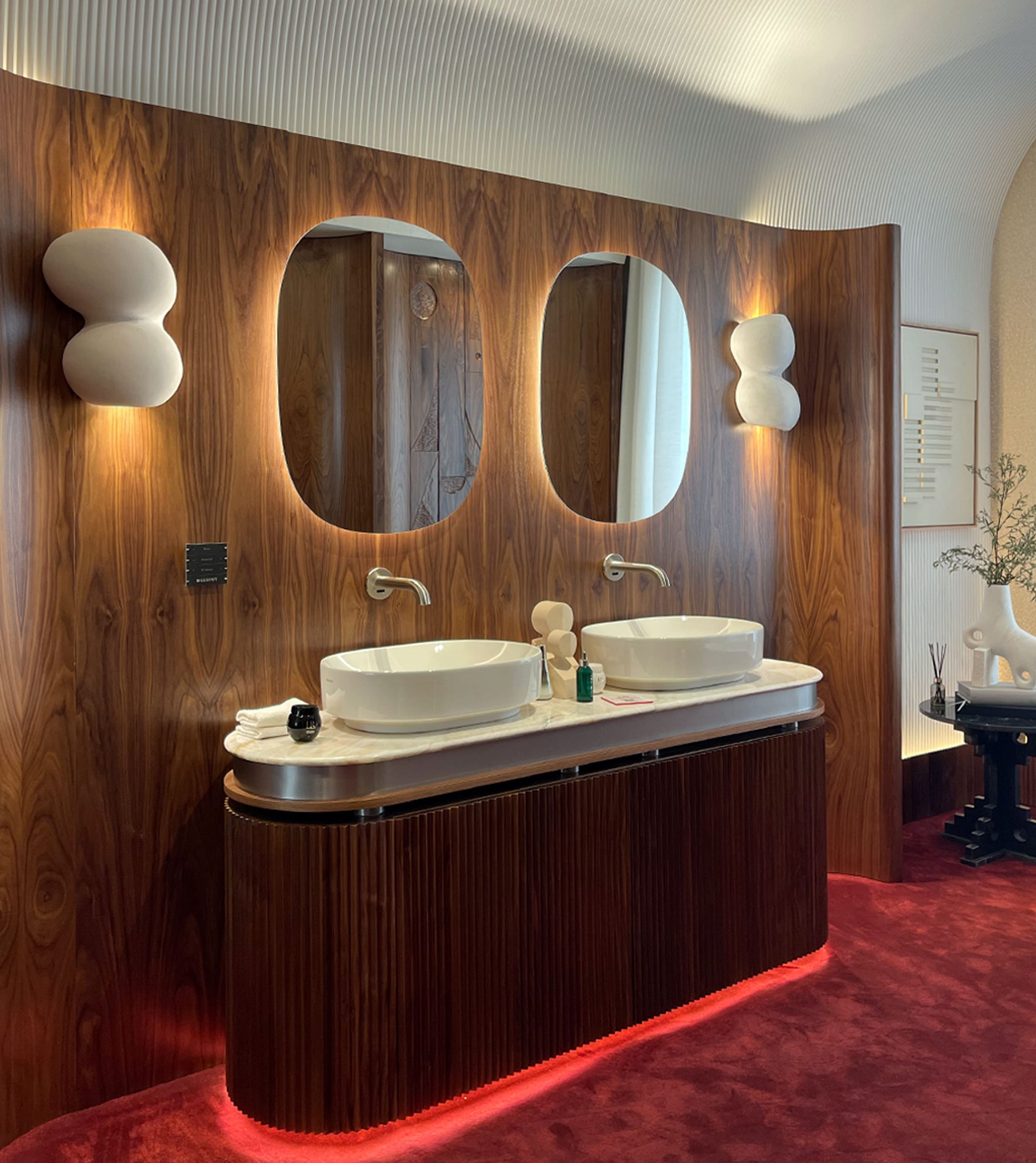Espacio Geberit - Cuarto de baño ``Magnum Lignum´´ Miguel Muñoz