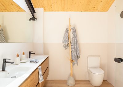 baño-madera-maria-del-valle-interiorismo-chalet-los-molinos