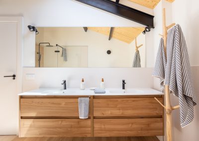 baño-madera-maria-del-valle-interiorismo-chalet-los-molinos