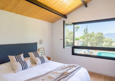 dormitorio-azul-maria-del-valle-interiorismo-chalet-los-molinos